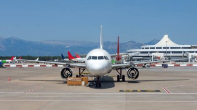 EasyJet VOL Terminal – Nea Anchialos National Airport