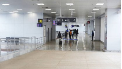 EasyJet TLN Terminal – Toulon Hyères Airport